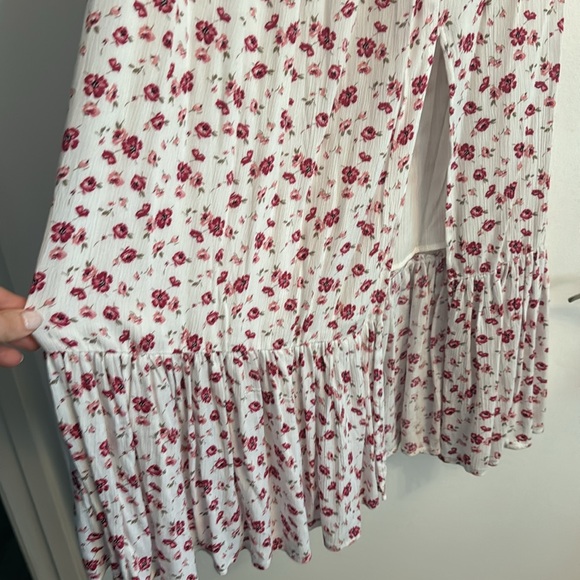 Gibson smocked floral midi dress - Picture 3 of 4